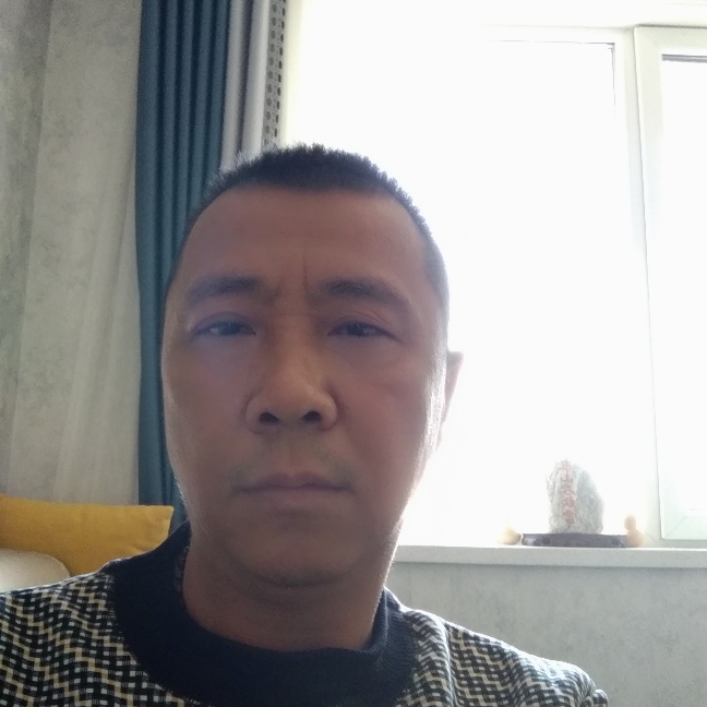 瘦瘦倾心黑夜的照片