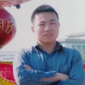 祝昭的照片