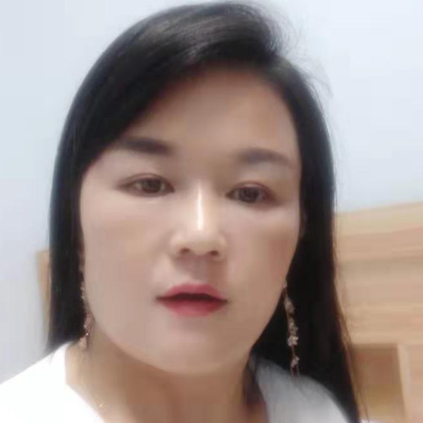 繁荣打白猫的照片