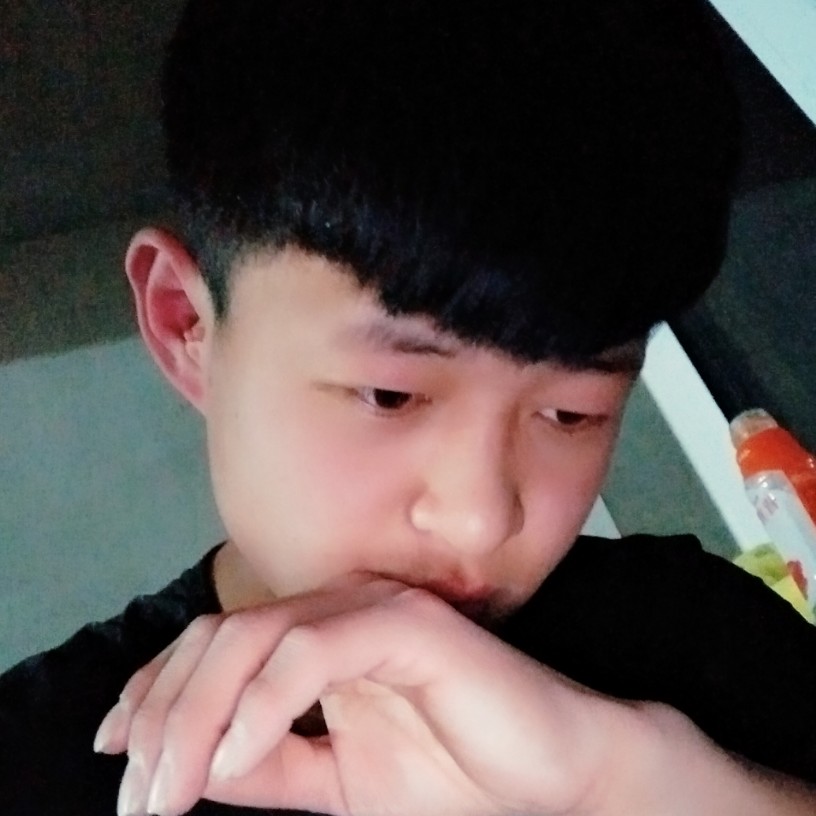 诗^0^人的照片