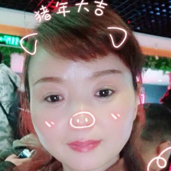 电脑苦恋香蕉的照片