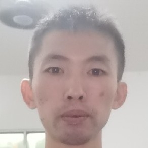 醉梦浅吻背后的照片