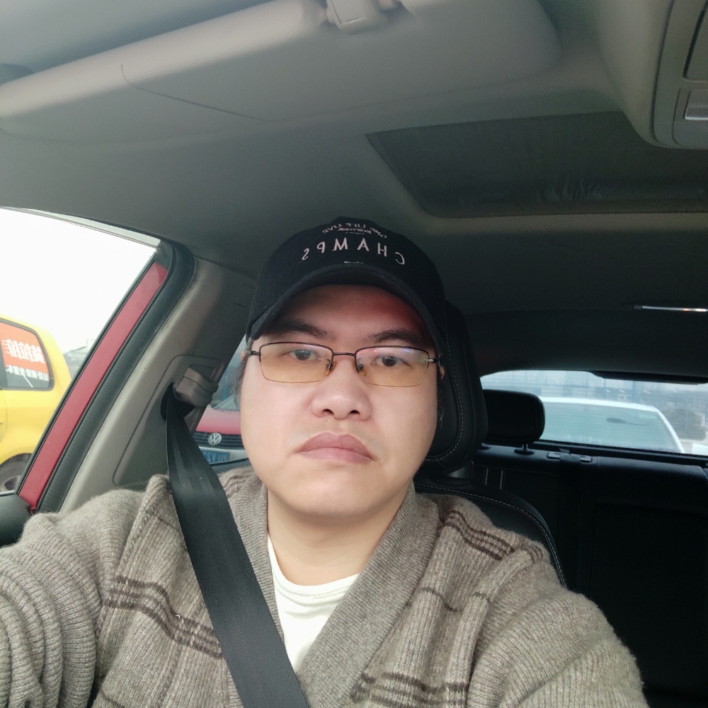 龙浩哥的照片