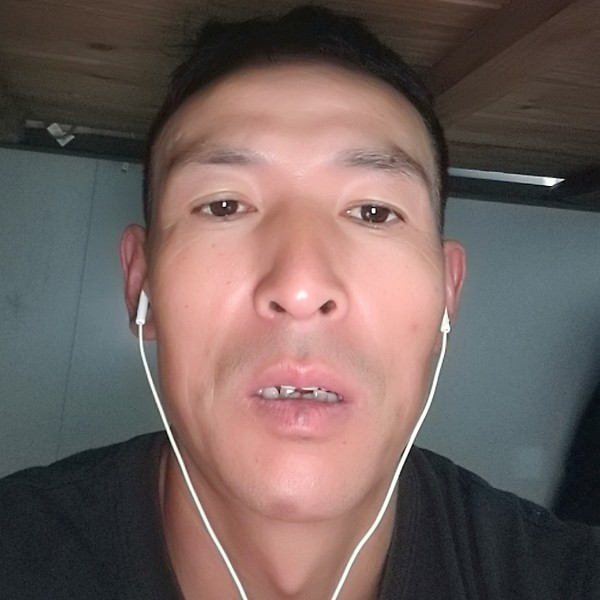水杯拾忆魔幻的照片