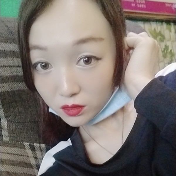 爱情那杯酒的照片