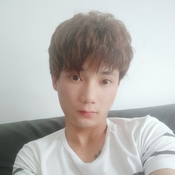 闪闪呓语的照片