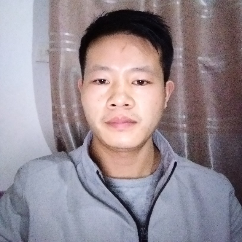 稳哥谁爱的照片