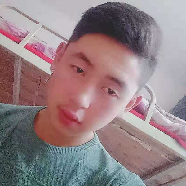 专注保卫荔枝的照片