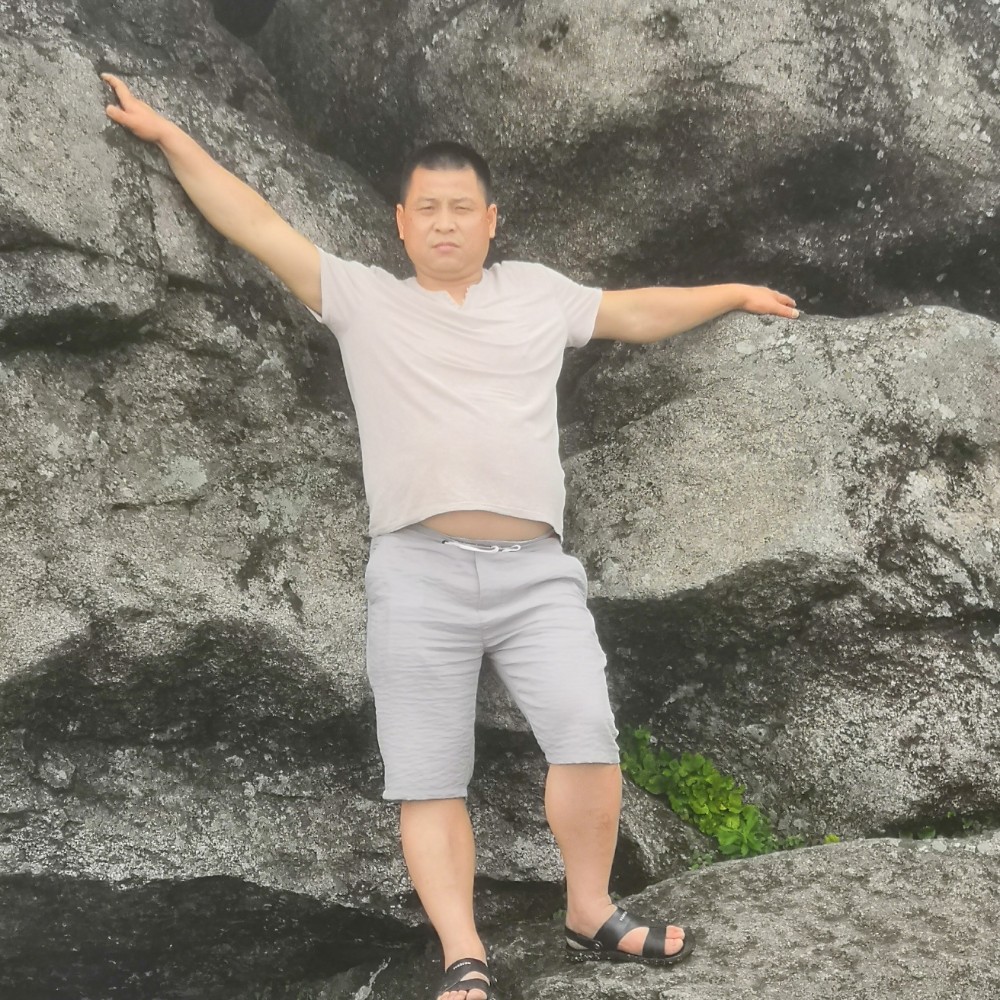 寻情找意的照片