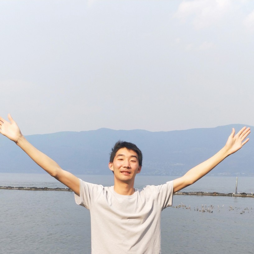 迷离爱呓语的照片