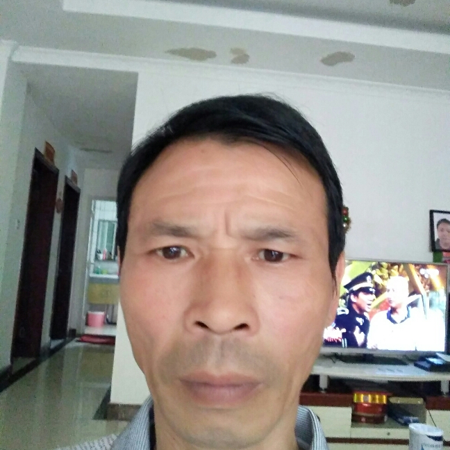 流岚笑落后的照片