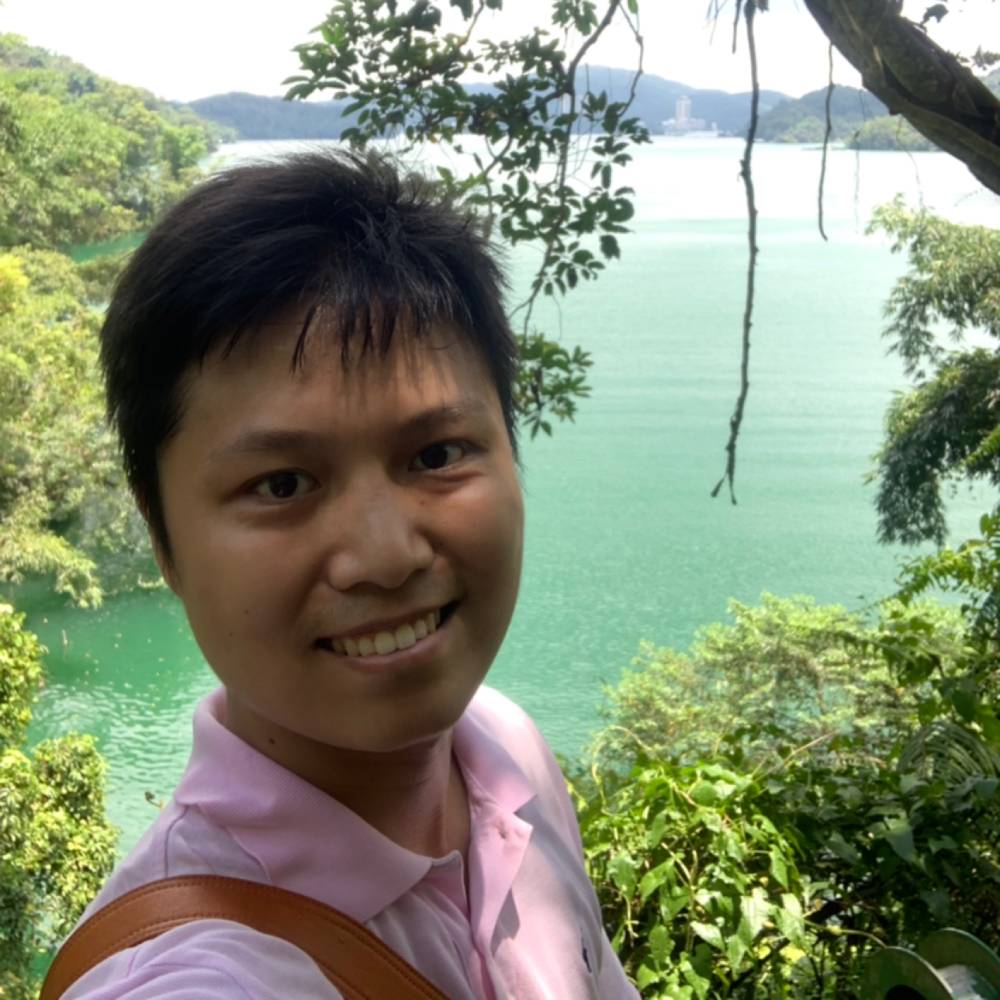 蔡文毅的照片