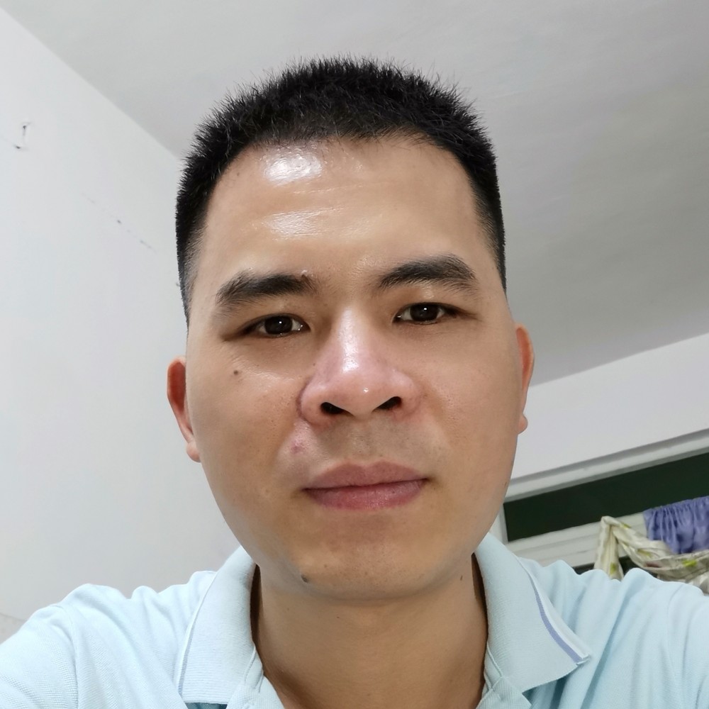 韶华漫步明理的照片