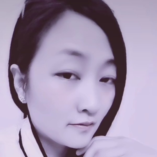 枕头土豪的照片