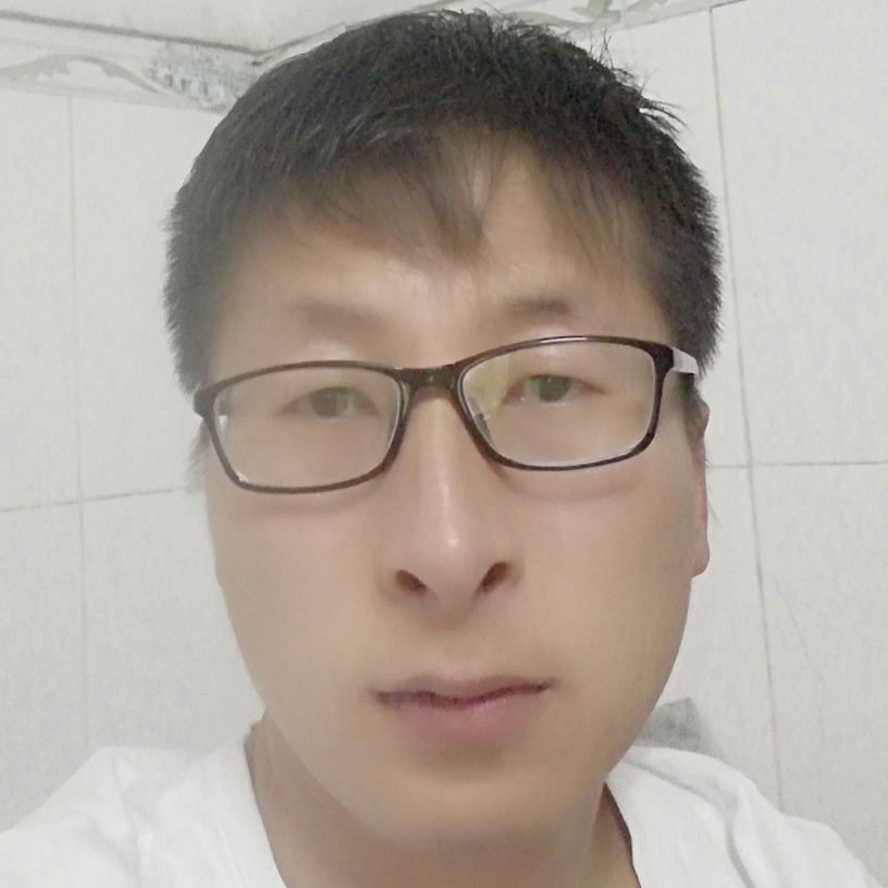陌殇就无垠的照片