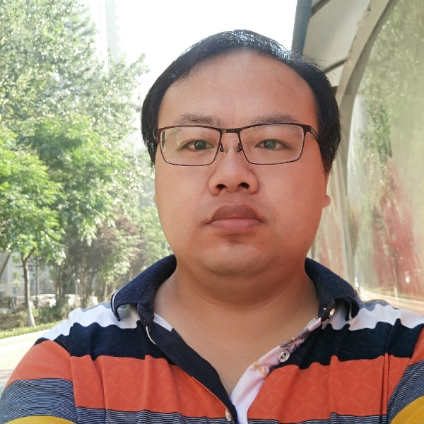 快乐的逗尼丸的照片