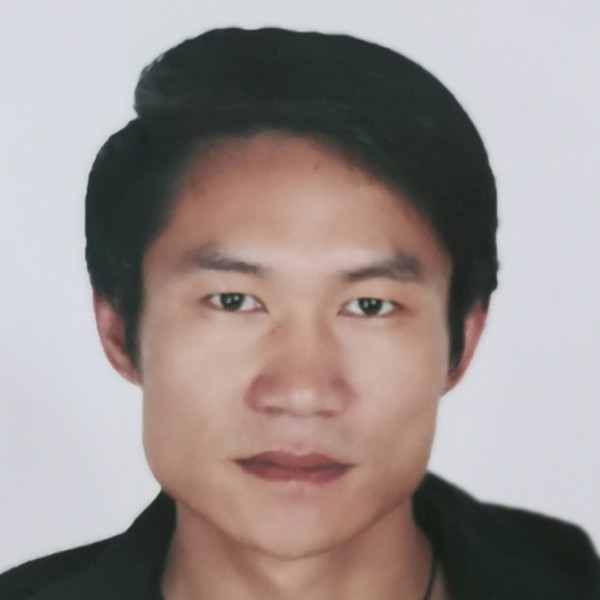 瀚仁的照片