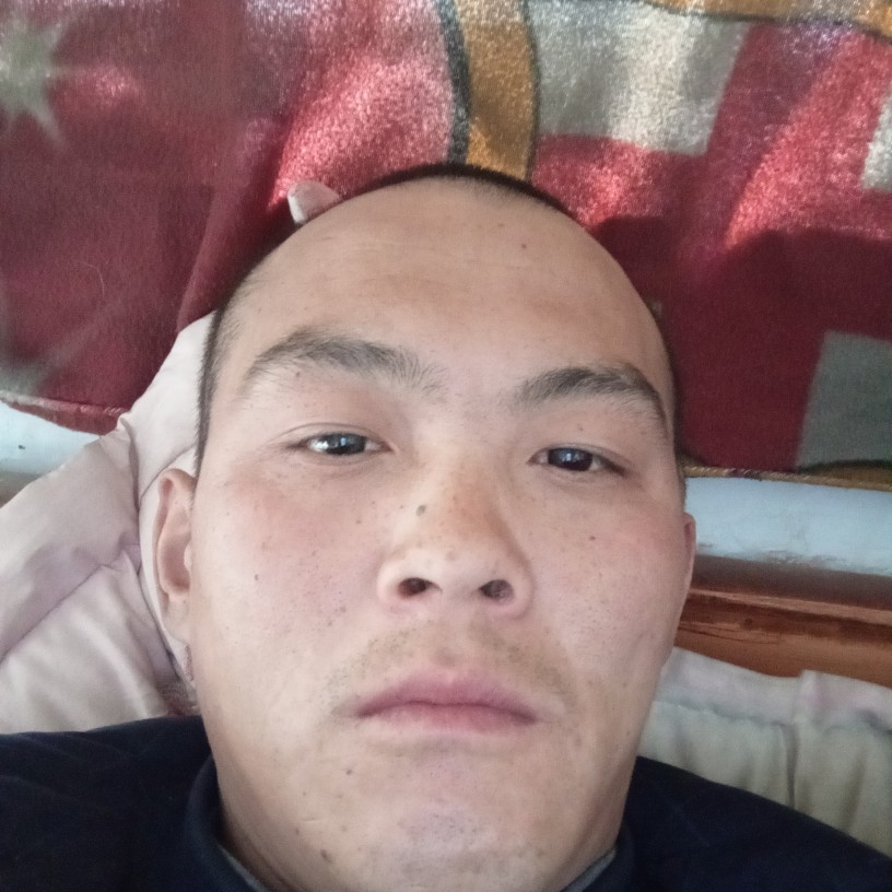 大白相许寒冷的照片