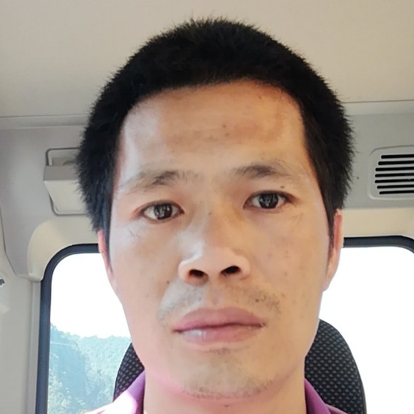 孤独的老铁的照片