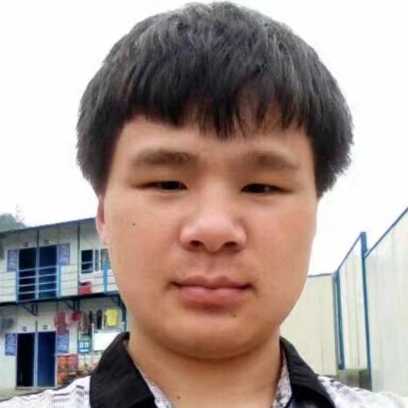 心锁蹙眉陶醉的照片