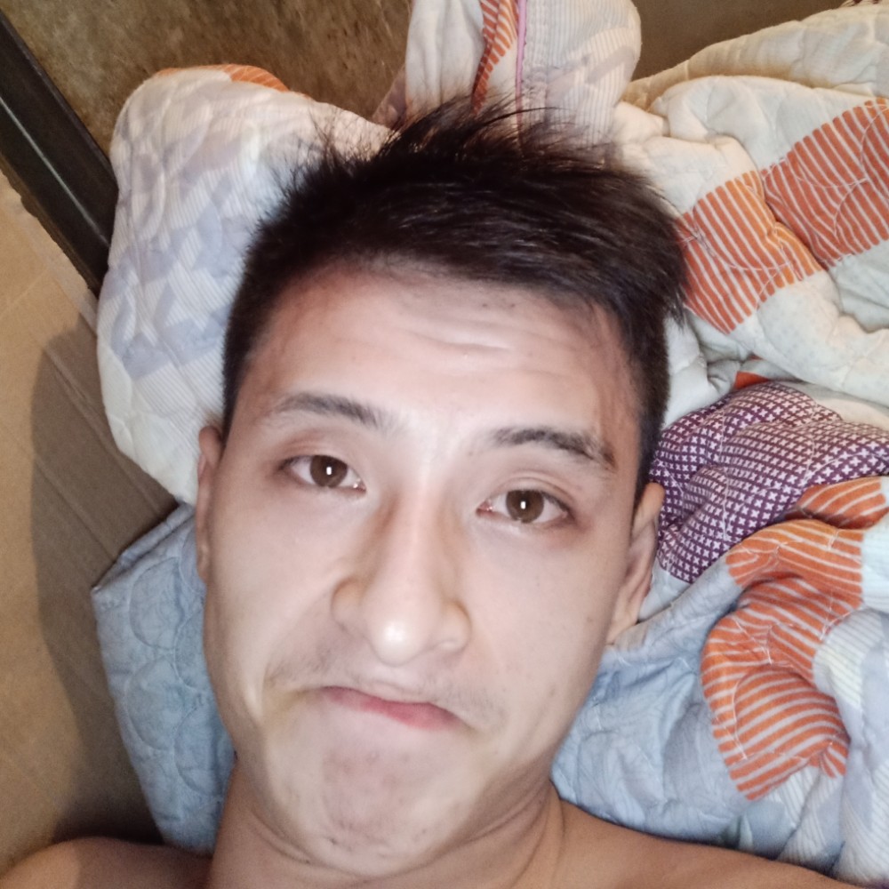 成熟的男生的照片