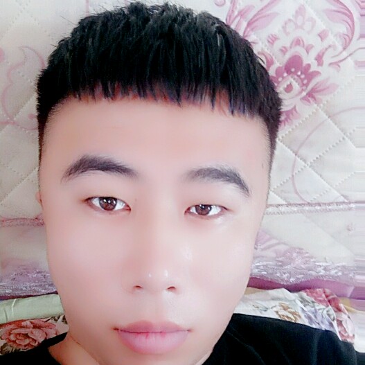 青春与梦丶的照片