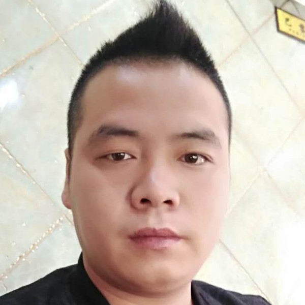 青春永夜君王的照片