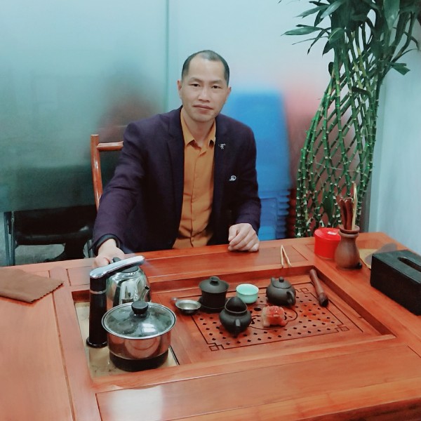 一次转身的照片