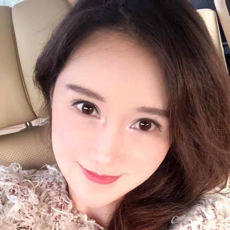 小思琪的照片