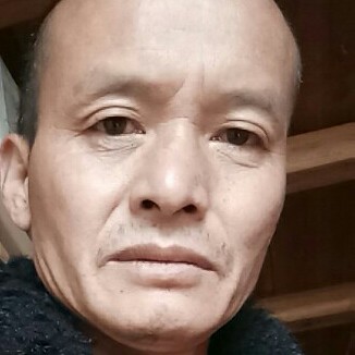 一个人也快乐的照片