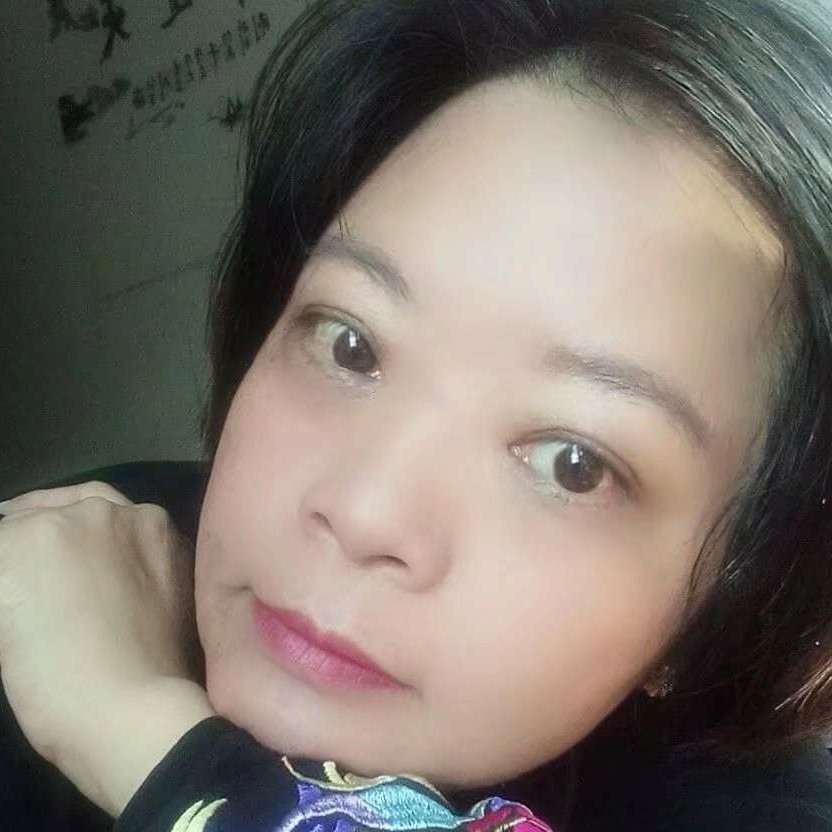 玲玲的照片