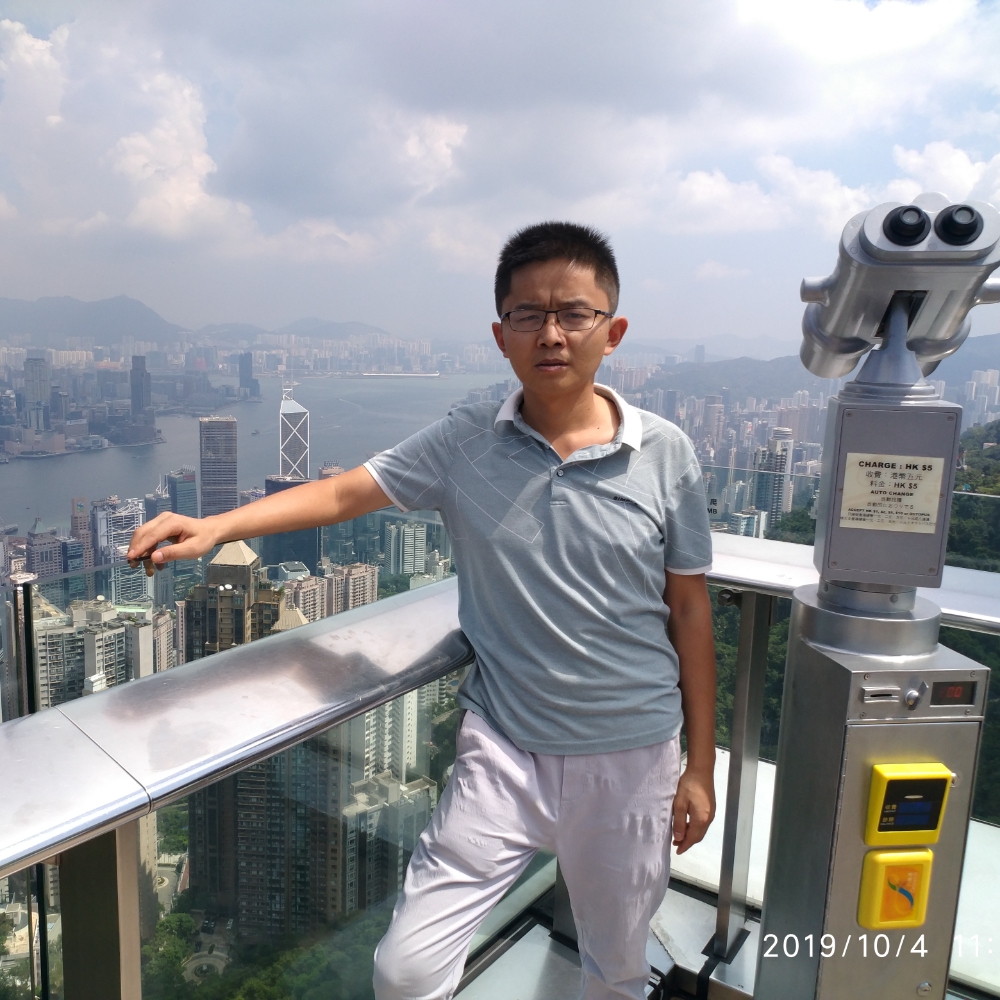 仲堪的照片