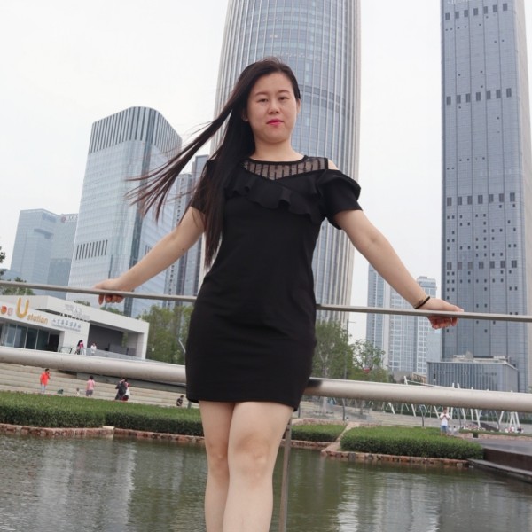 吖吖丶的照片