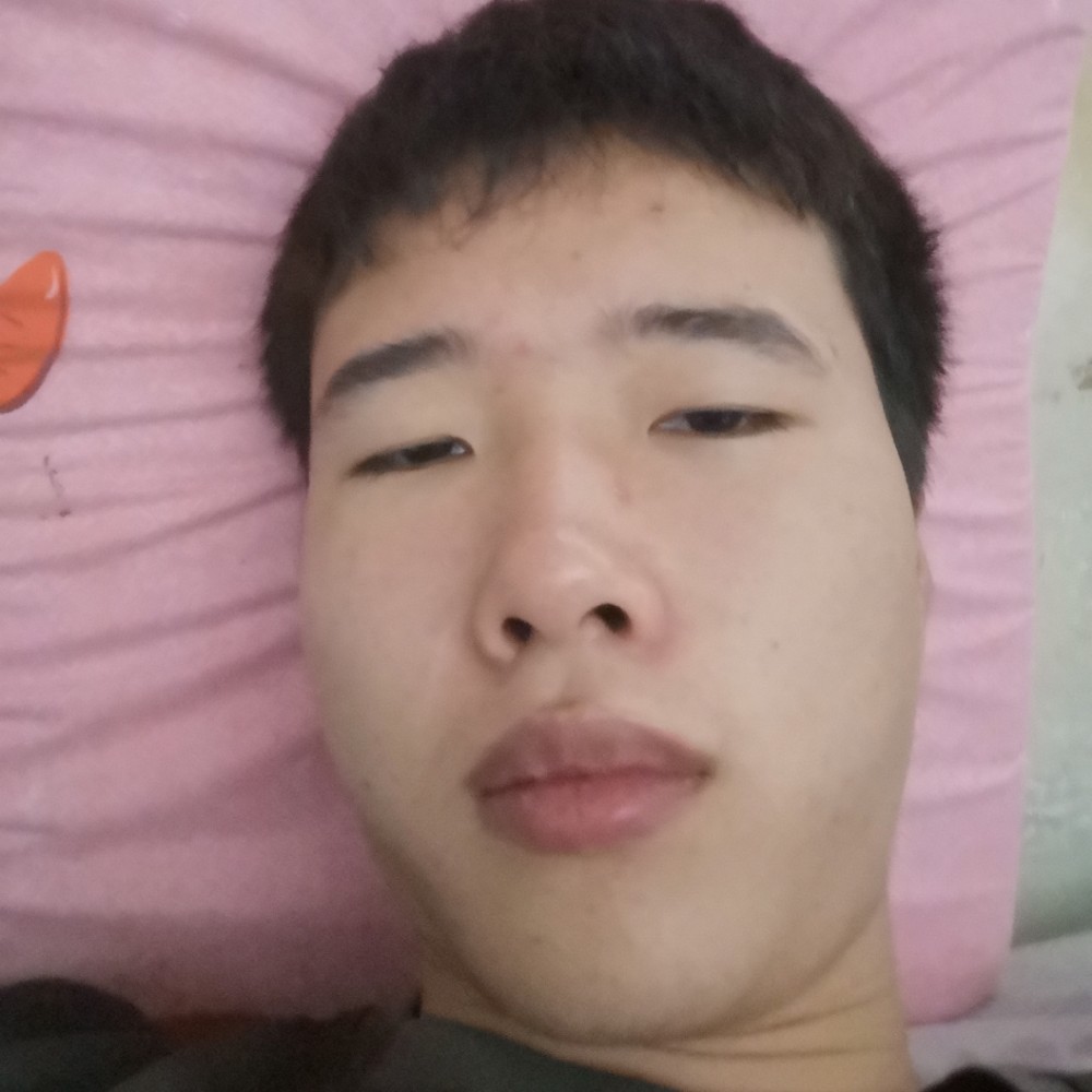春华笑勤奋的照片