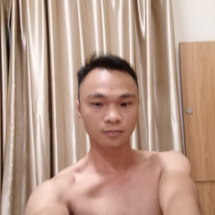 何宏果的照片