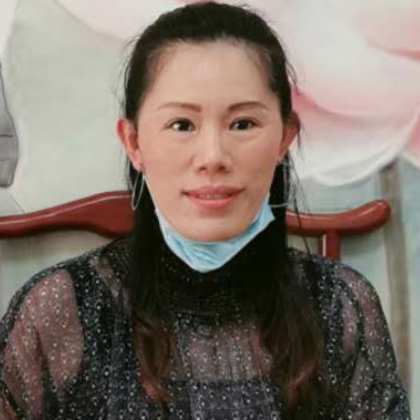 愿得一人宠的照片