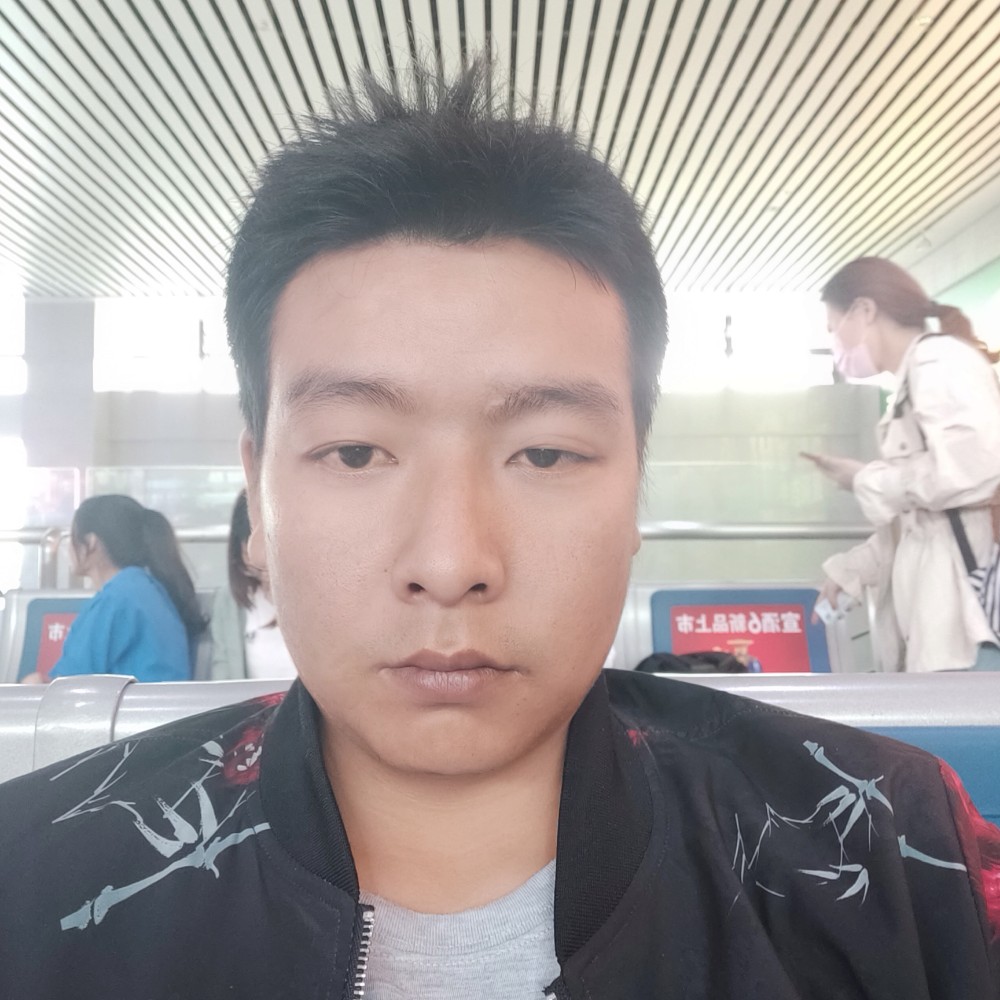 丹炎新的照片