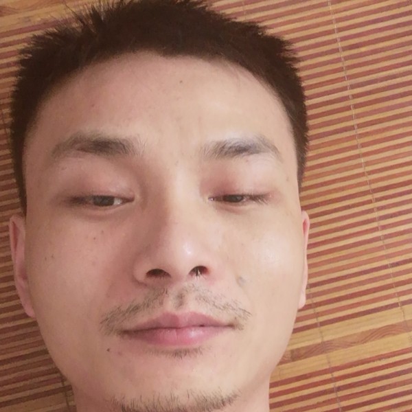 面包雪白的照片