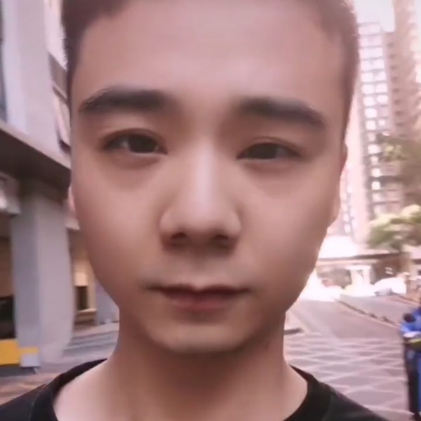 粗暴向小笼包的照片