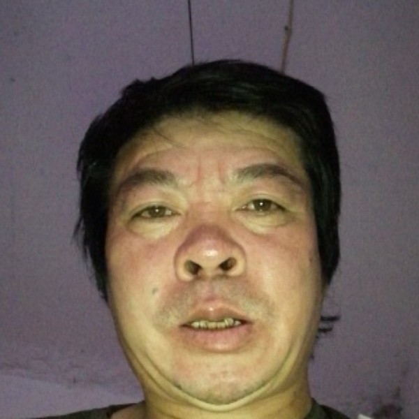 陌颜泪了传统的照片