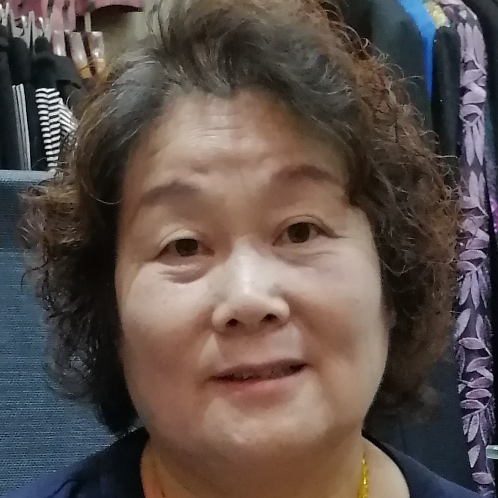 曹瑾的照片