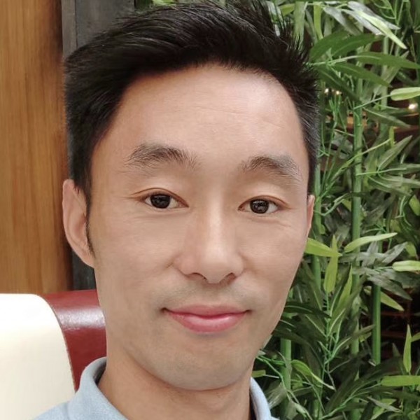 睫毛迎风趣的照片