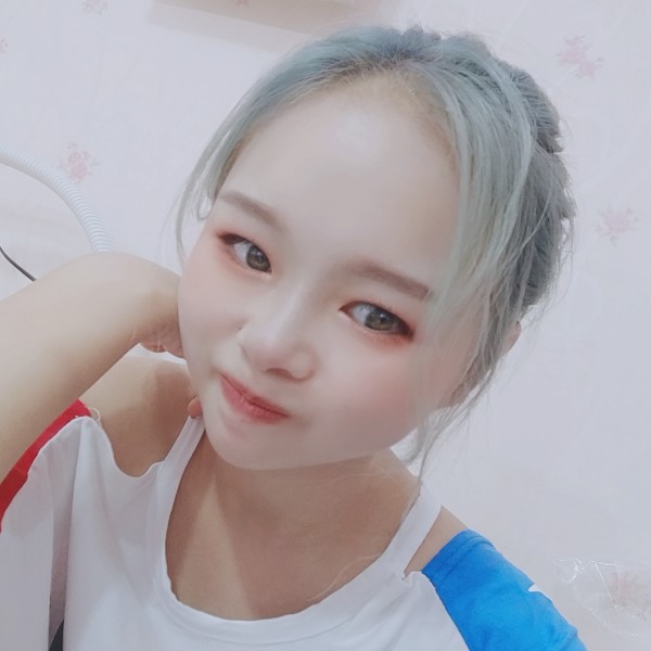 一人情深意重的折的照片