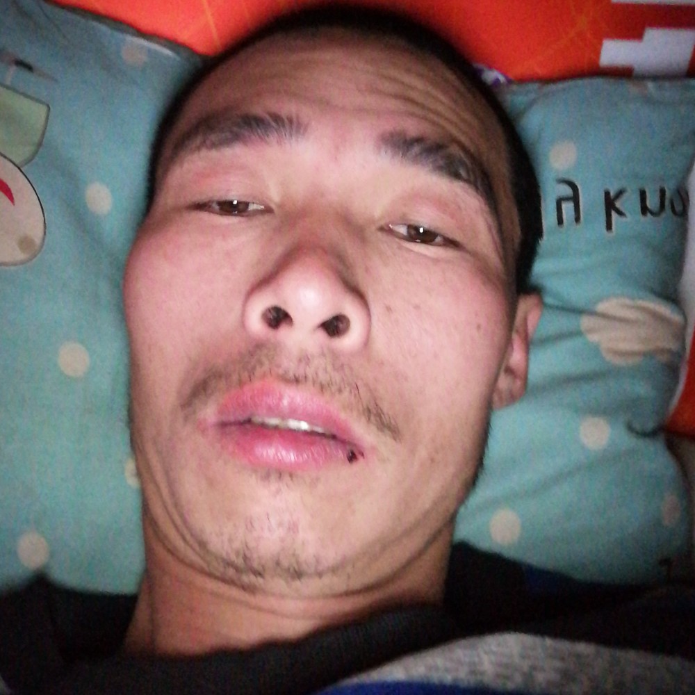 红酒透彻的照片