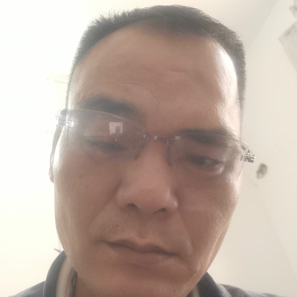单纯漫步锦瑟的照片