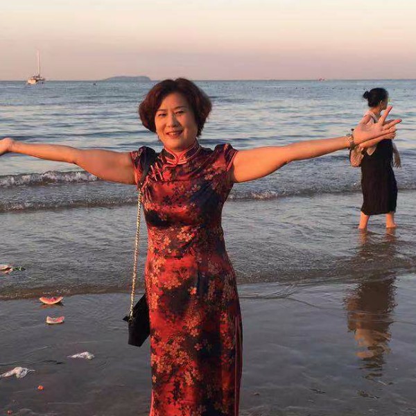 清曲請快乐的照片