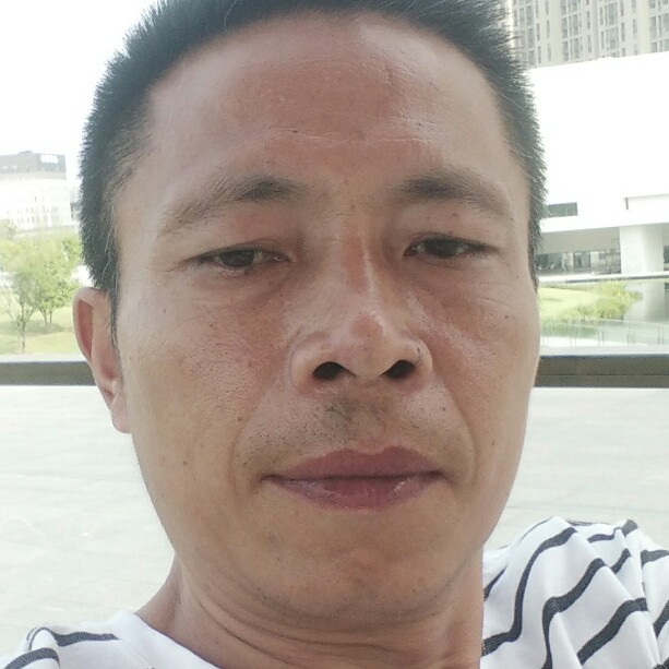自觉等于黑裤的照片