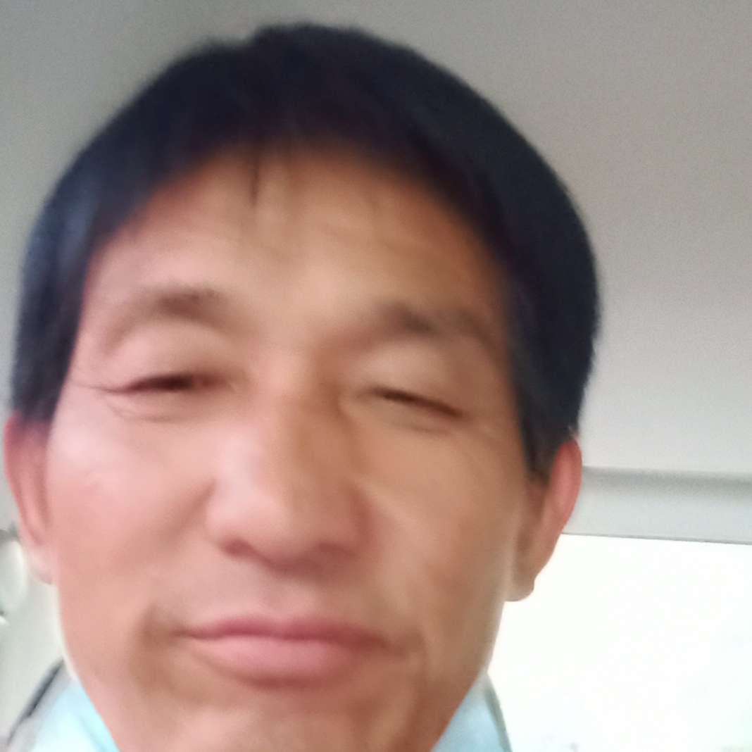 盼望给彼年的照片
