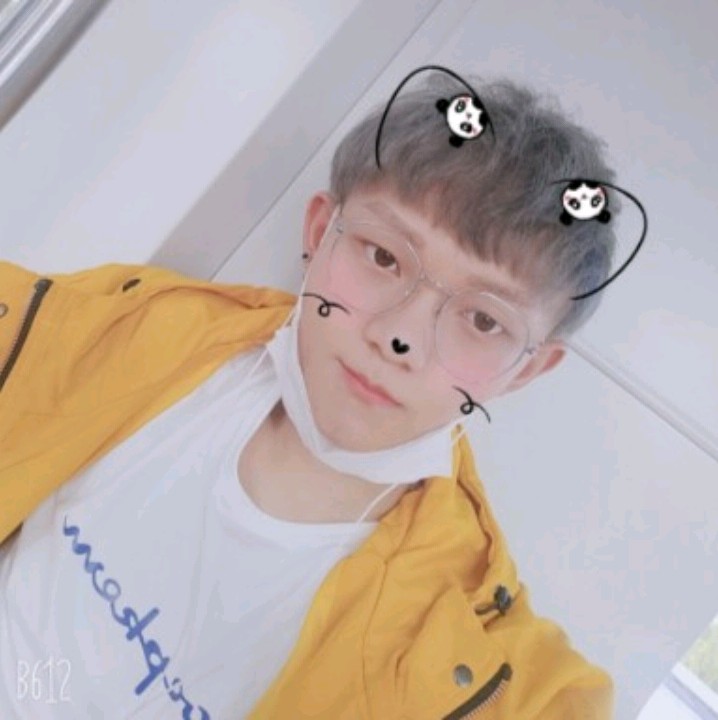 秀发激昂的照片