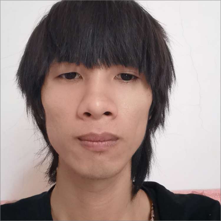 幽默相许店员的照片